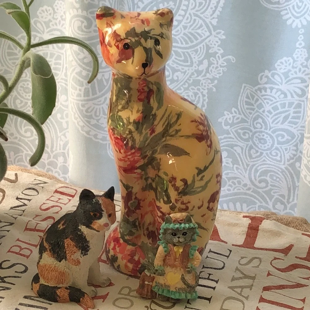 Cat Figurine’s and Magnet - Picture 14 of 16